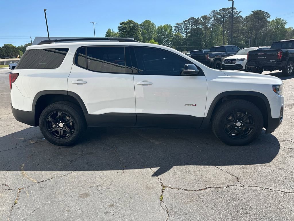 2023 GMC Acadia AT4