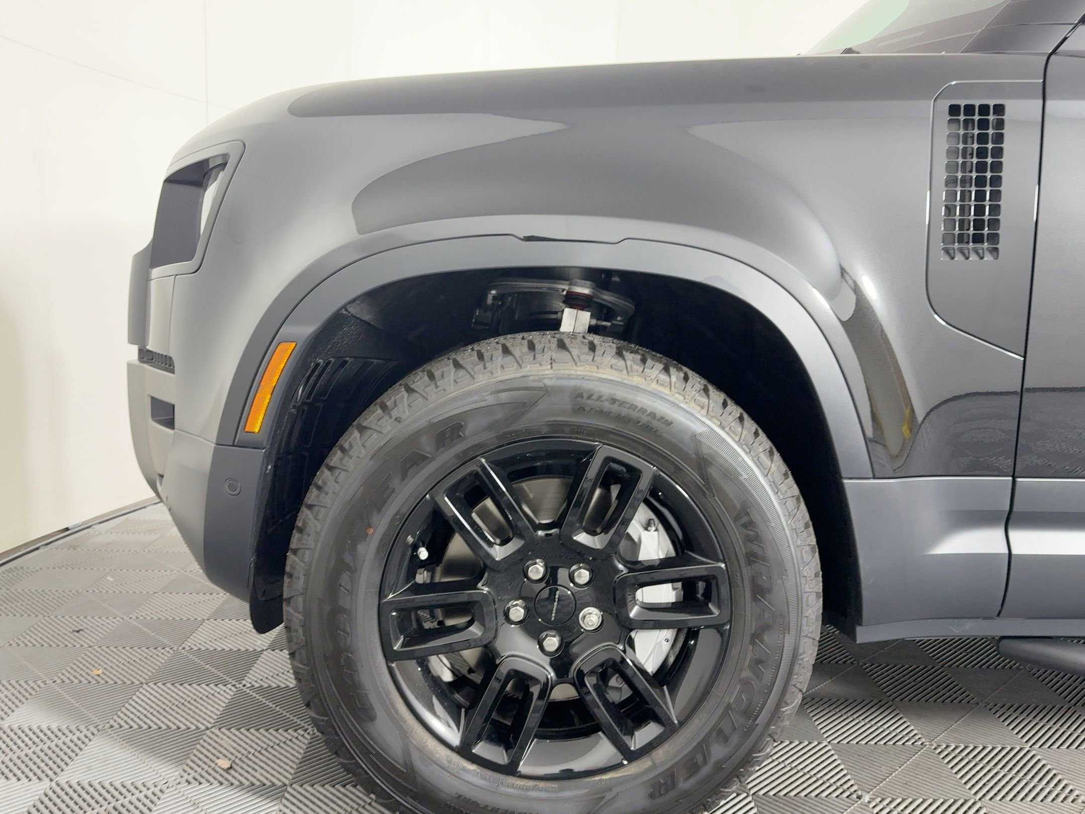 2026 Land Rover Defender 130 S