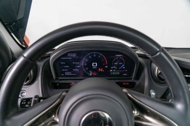 Used 2018 McLaren 720S photo 18