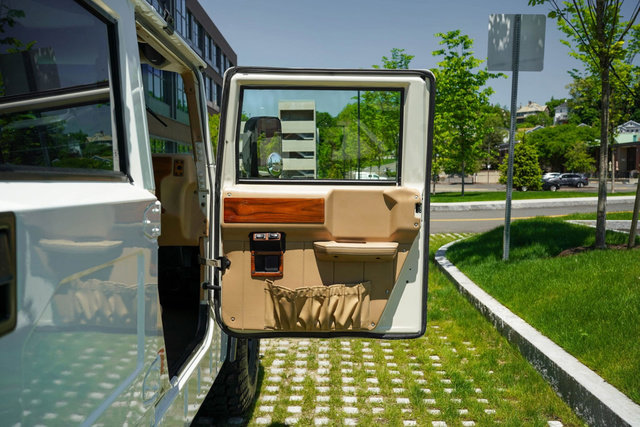 1995 HUMMER H1 4-Door Wagon