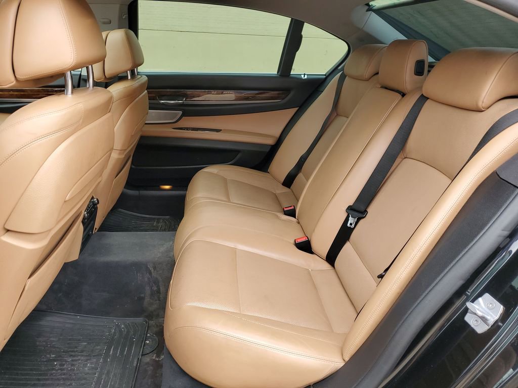 2014 BMW 750Li