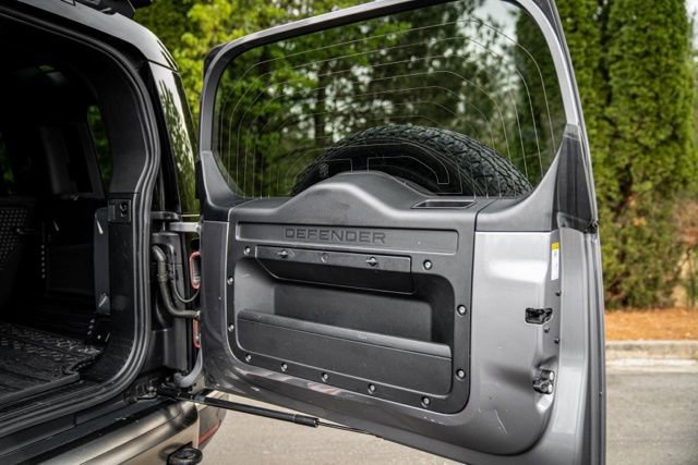 2021 Land Rover Defender 110 X