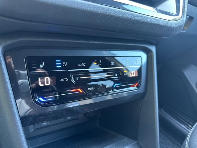 2023 Volkswagen Tiguan SEL R-Line