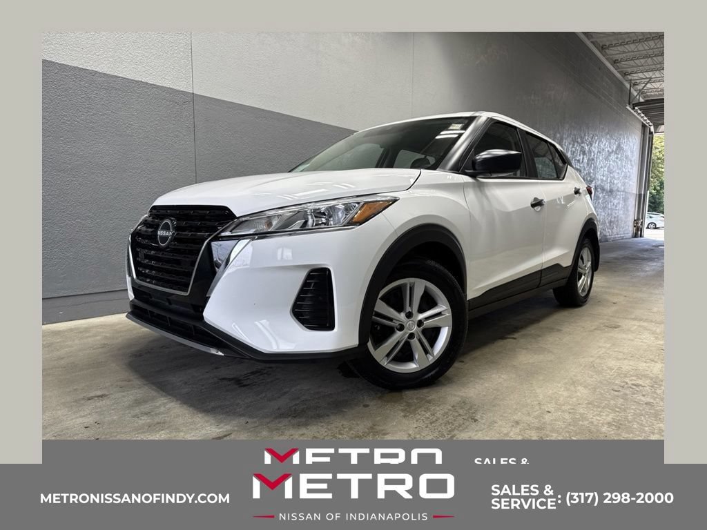Used 2025 Nissan Kicks Play S