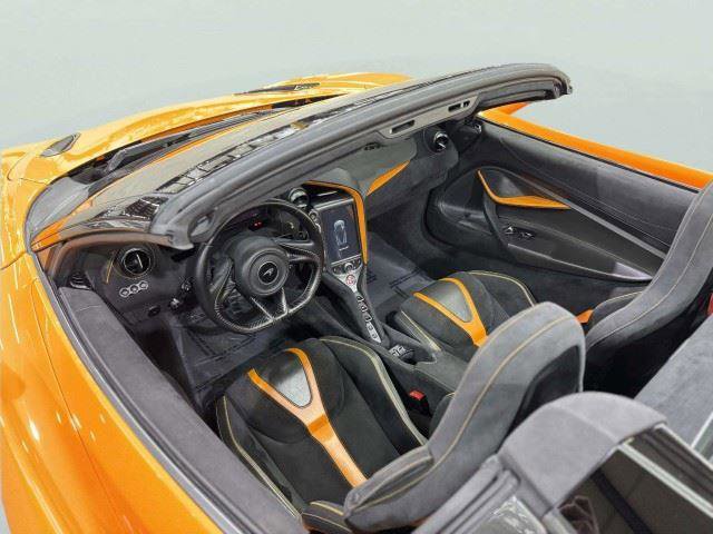 Used 2021 McLaren 720S Spider photo 33