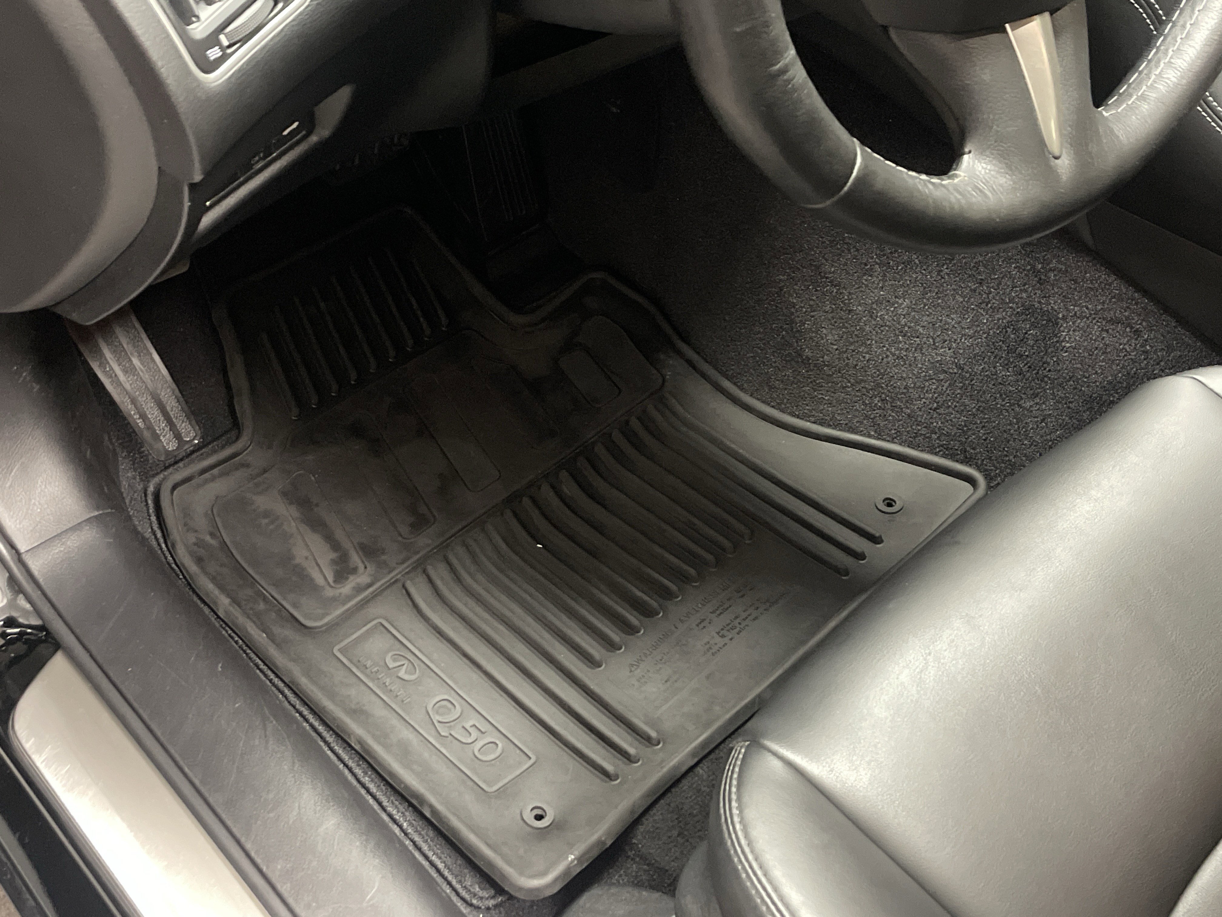 2016 INFINITI Q50 Premium