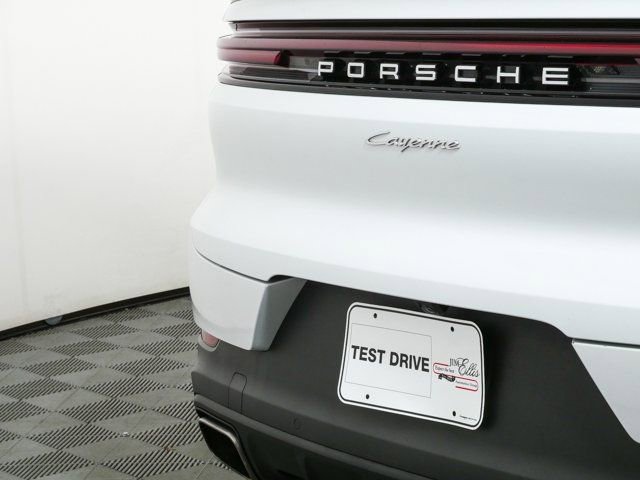 2024 Porsche Cayenne Coupe