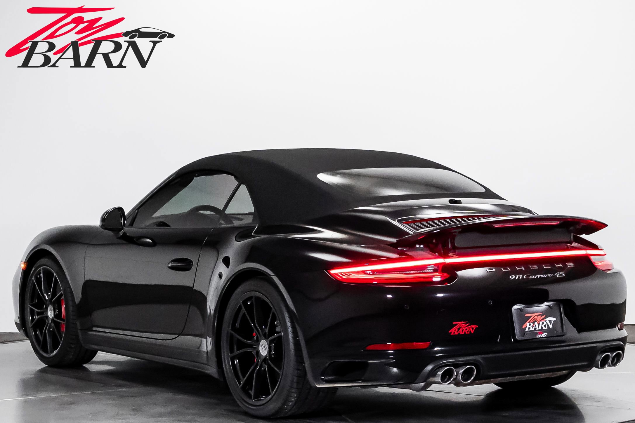 2017 Porsche 911 Carrera 4S