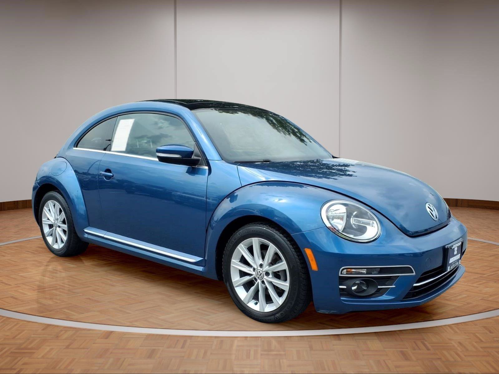 Used 2019 Volkswagen Beetle 2.0T SE