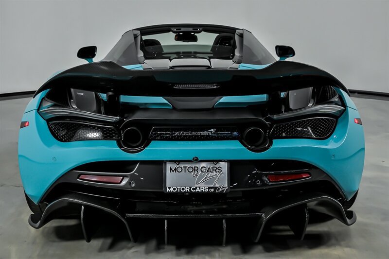 Used 2022 McLaren 720S Performance photo 13
