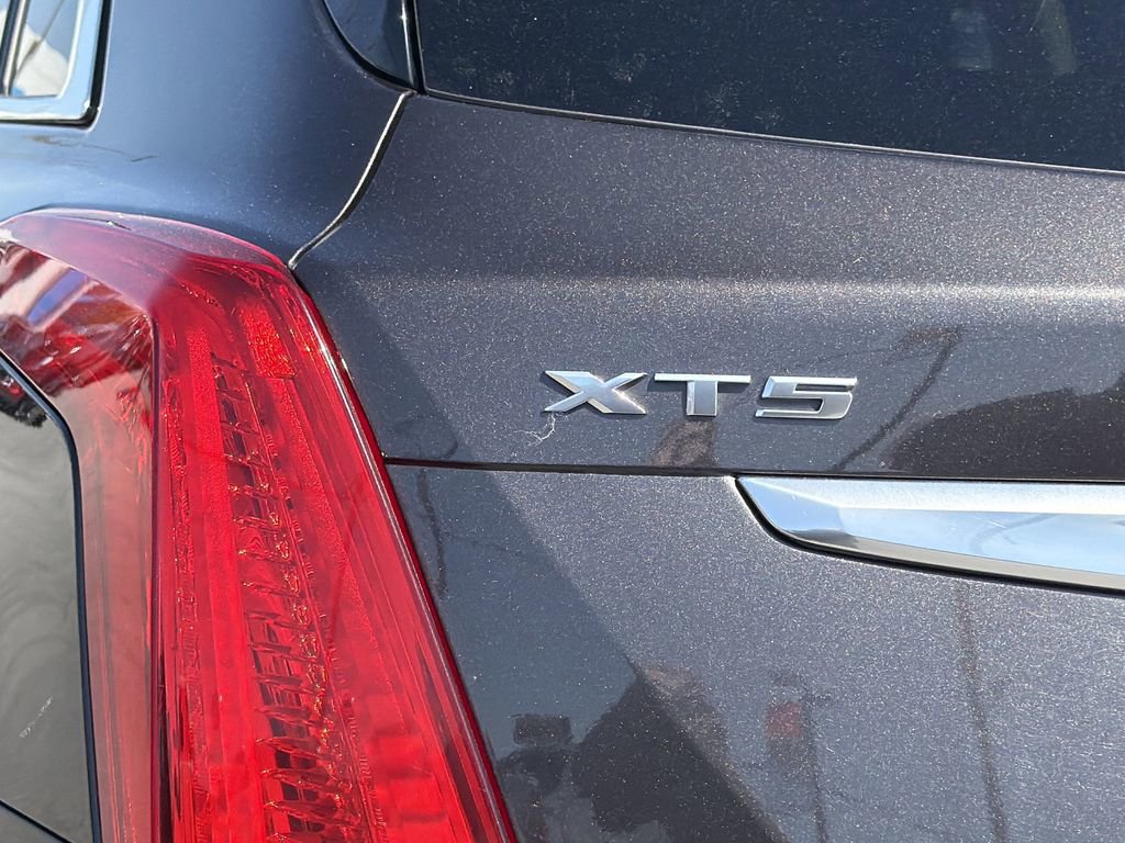 2018 Cadillac XT5 Luxury