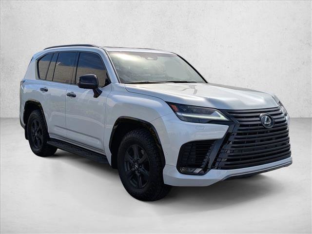 2025 Lexus LX 700h Overtrail