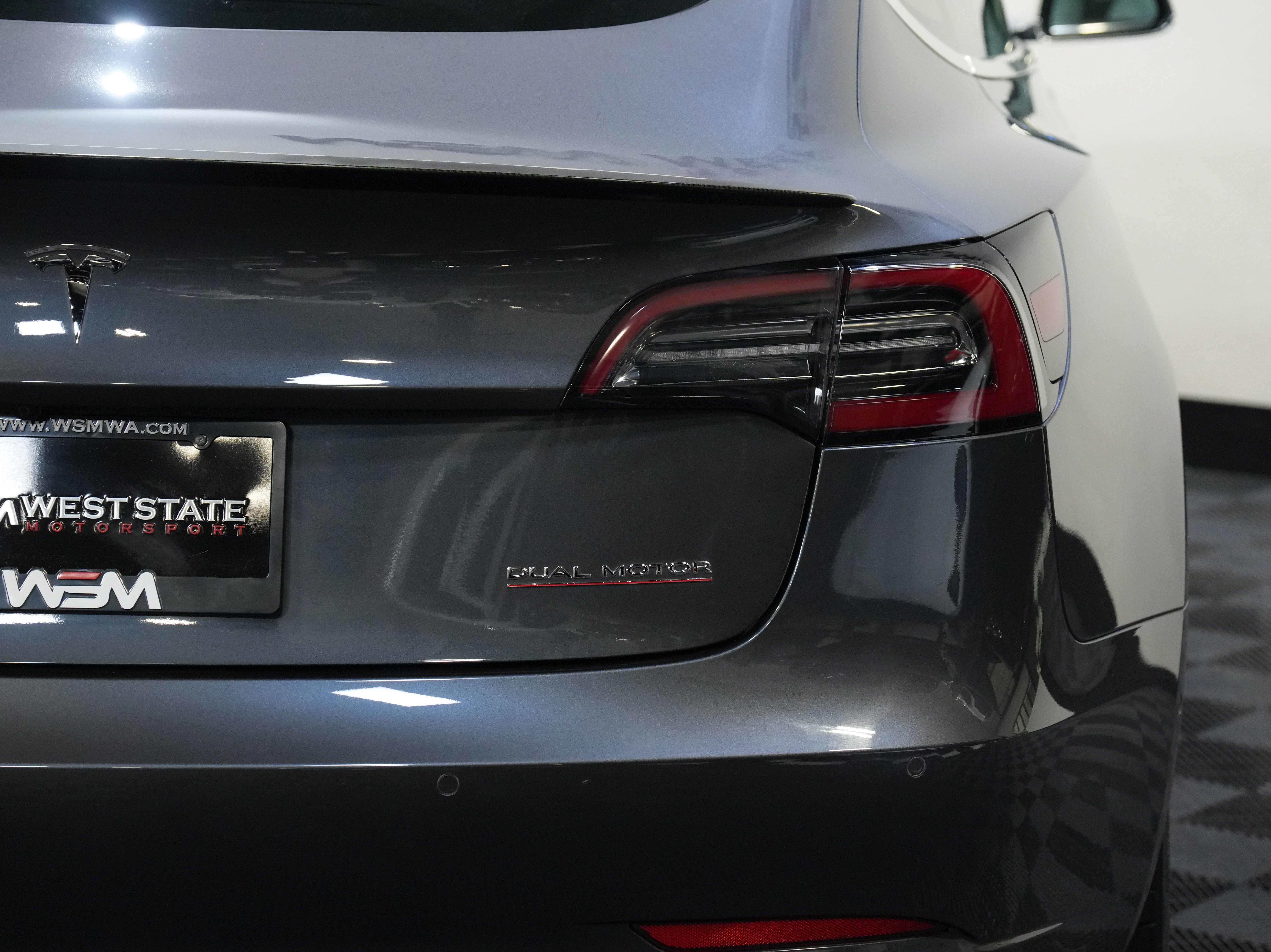 2019 Tesla Model 3 Performance