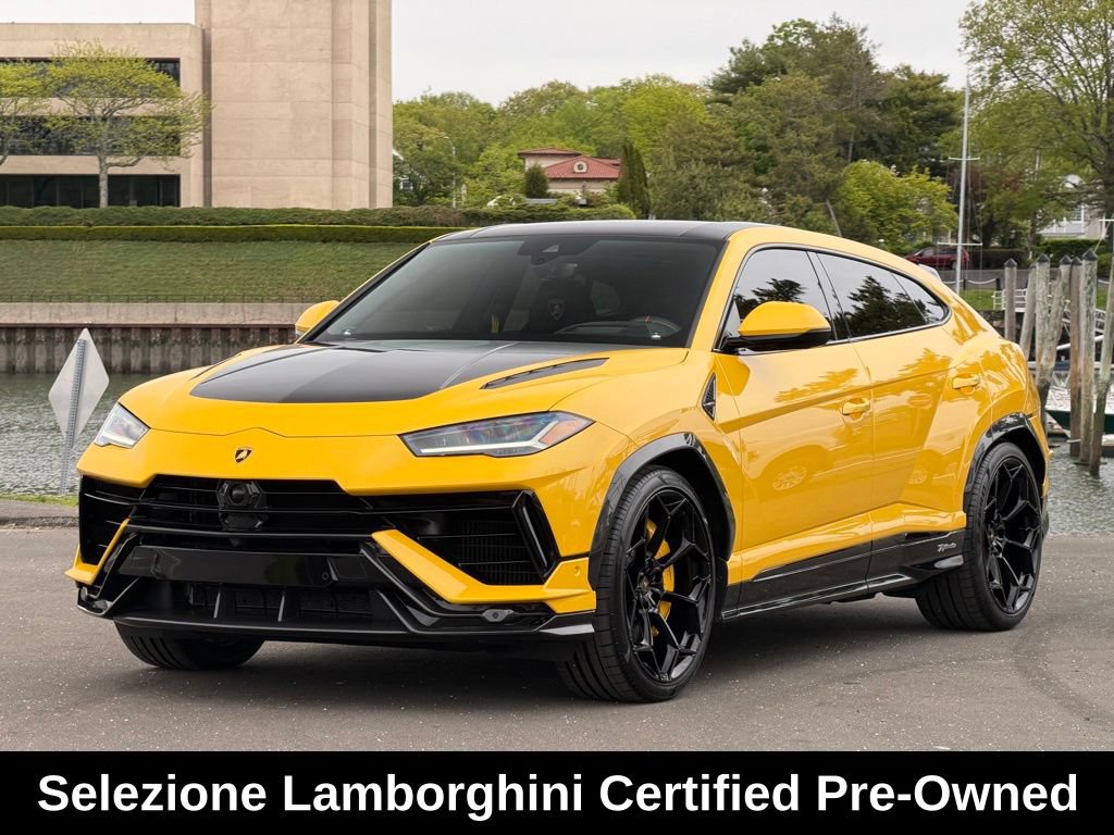 Used 2023 Lamborghini Urus Performante