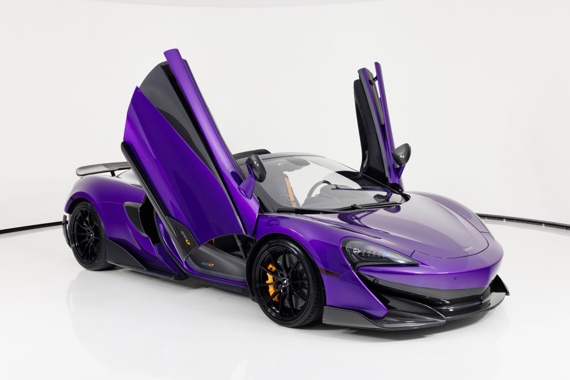 Used 2020 McLaren 600LT Spider photo 58