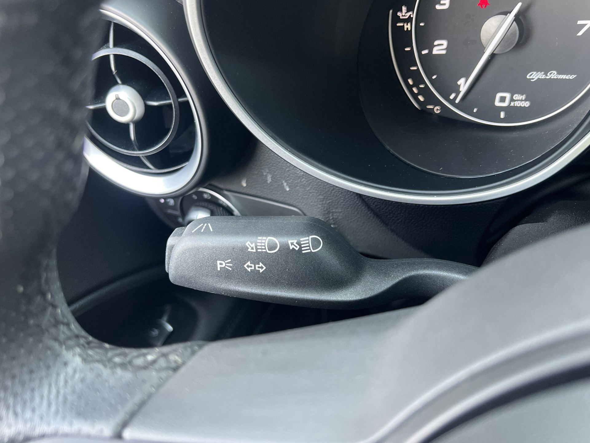 2023 Alfa Romeo Stelvio Ti