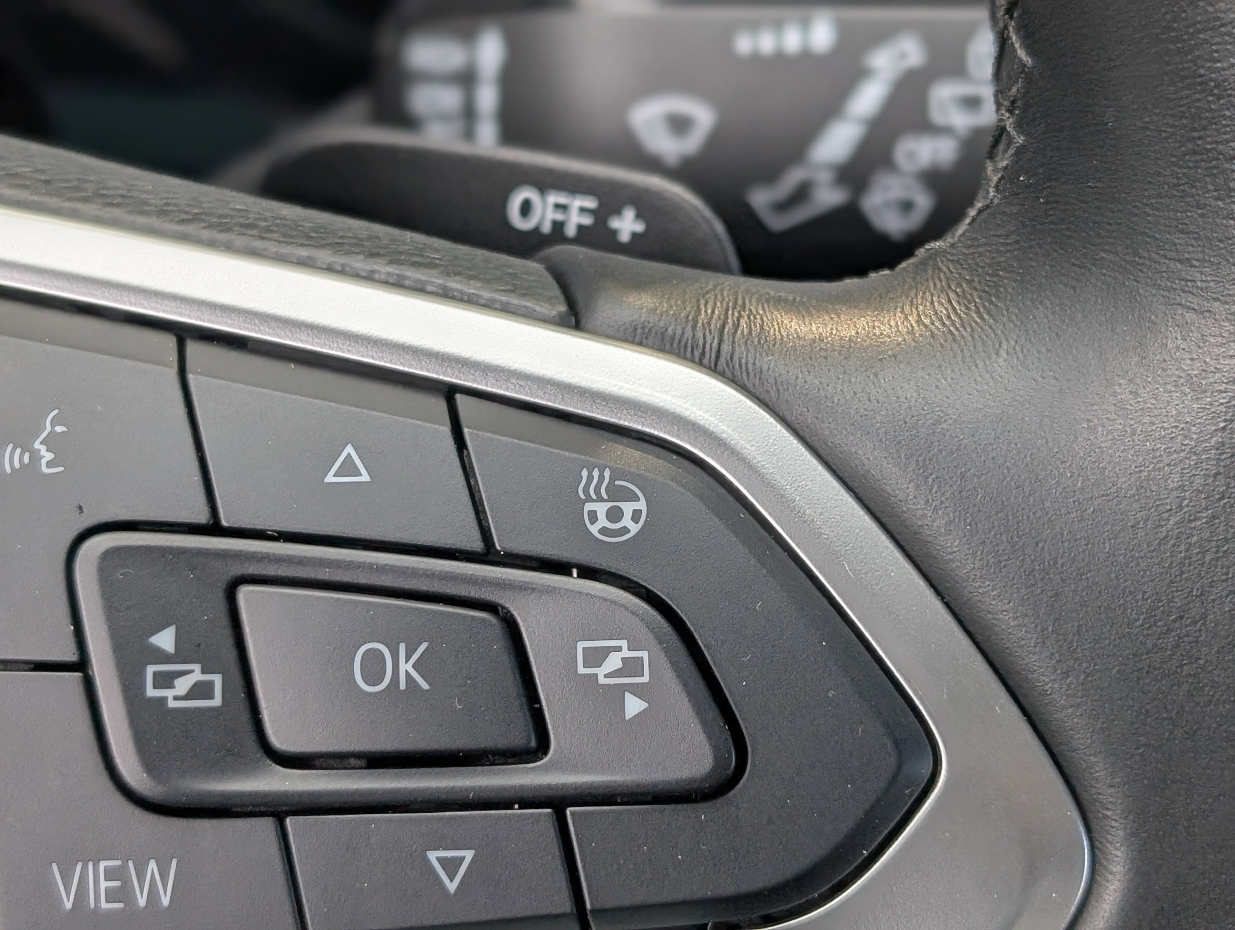 2024 Volkswagen Atlas Cross Sport SEL Premium R-Line