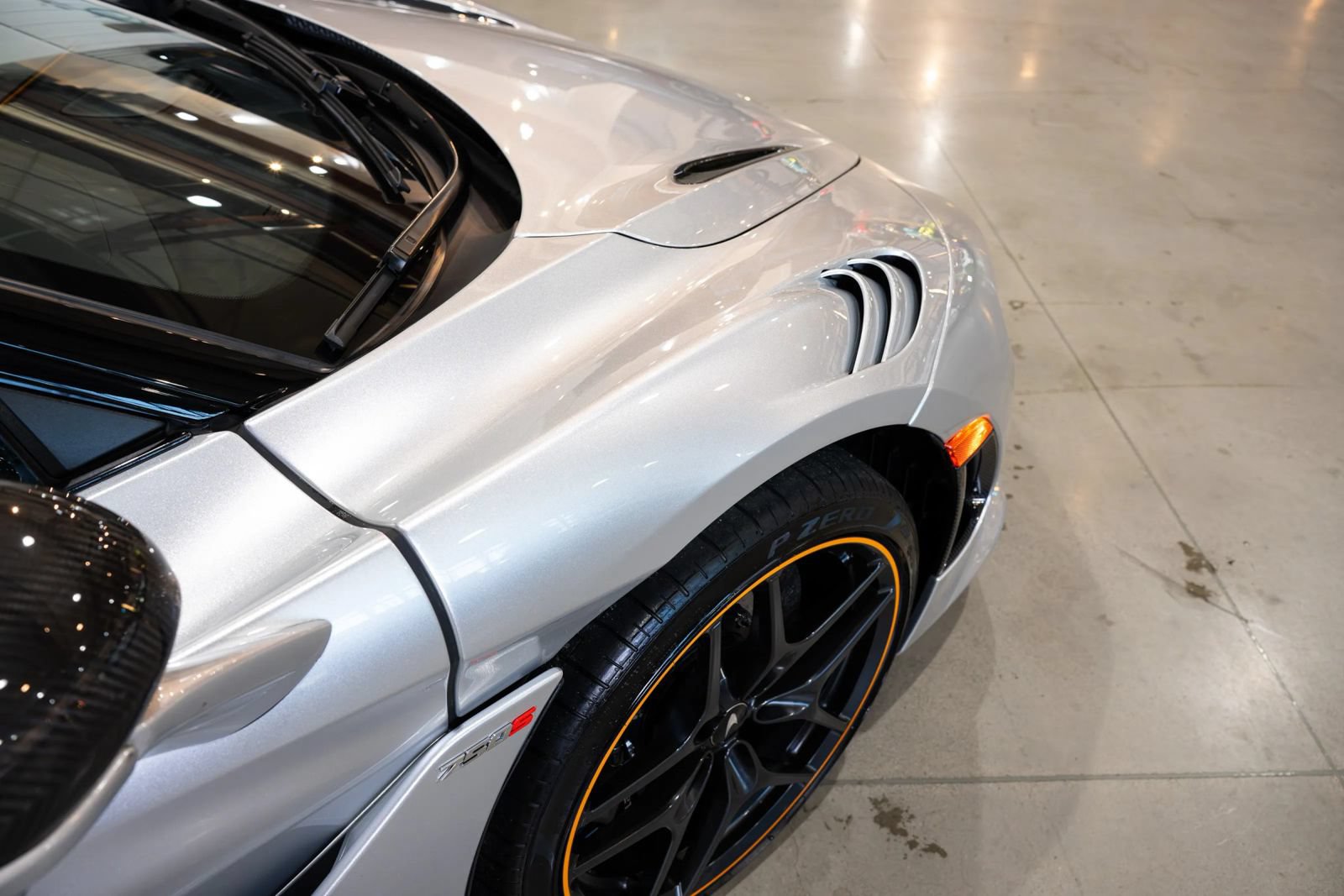 Used 2024 McLaren 750S Spider photo 14