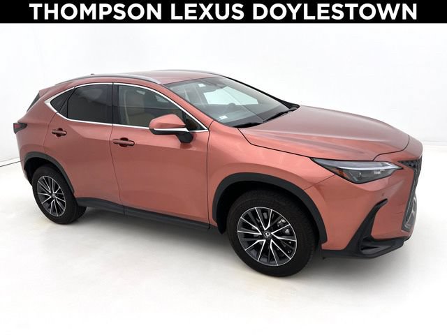 Used 2025 Lexus NX 250 FWD w/ Towing Package (2000 Lbs)