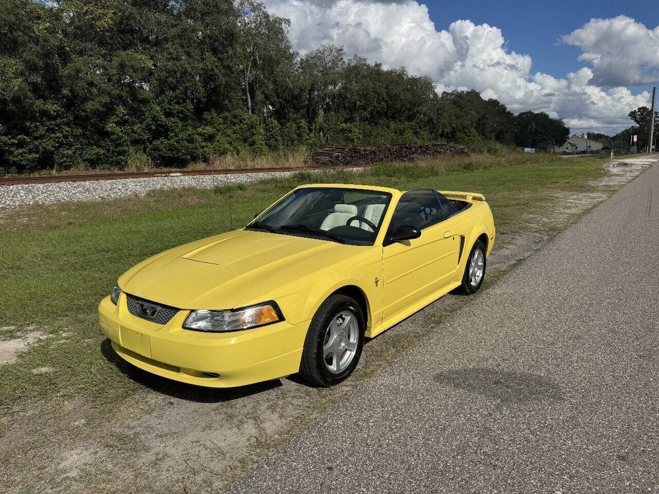 Used 2003 Ford Mustang Premium