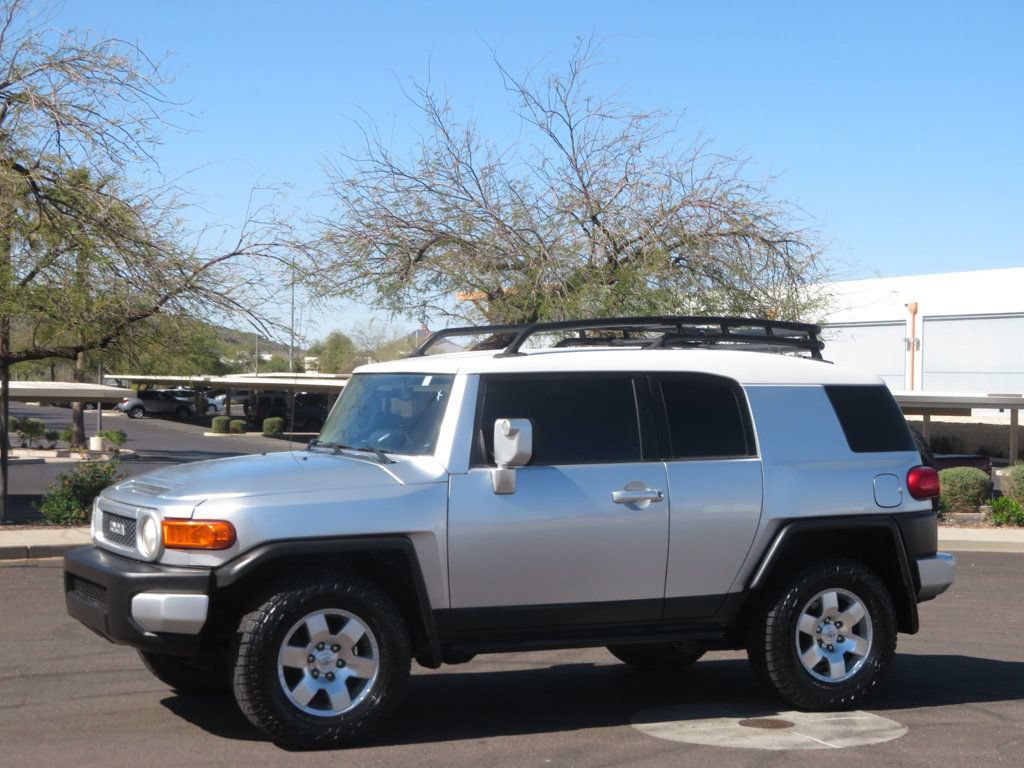 Used 2007 Toyota FJ Cruiser 4WD w/ Upgrade Pkg 1