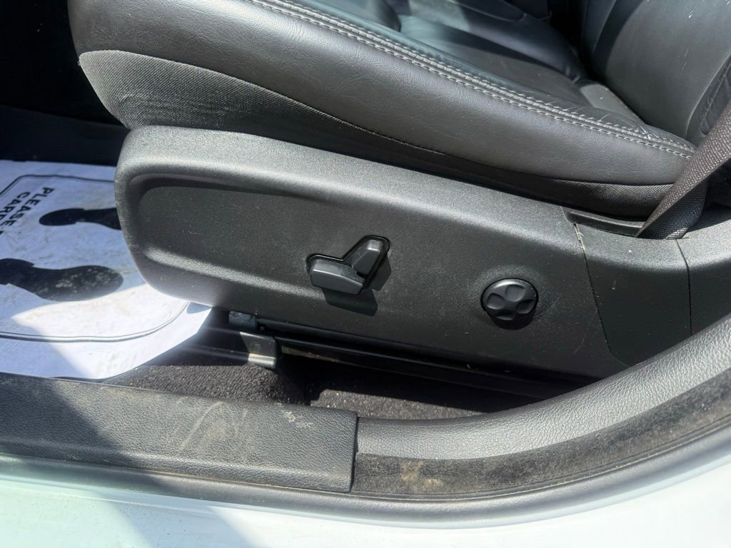 2020 Chrysler 300 Touring L