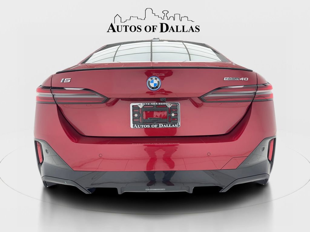 2025 BMW i5 eDrive40i