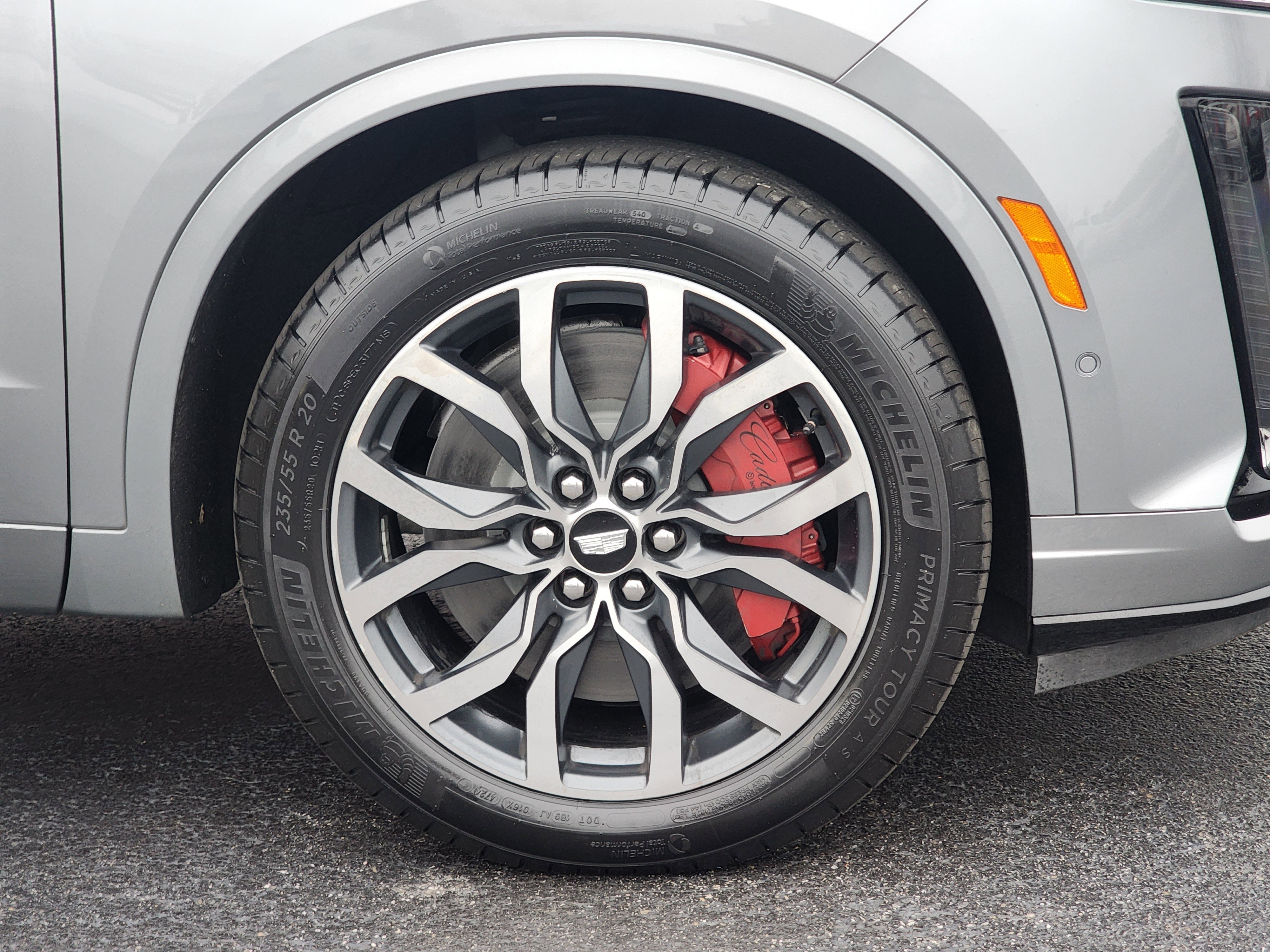 2023 Cadillac XT6 Sport