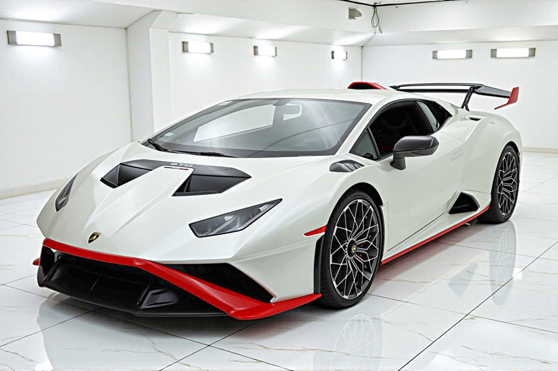 Used 2024 Lamborghini Huracan STO