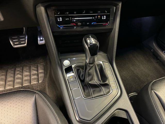 2022 Volkswagen Tiguan SE R-Line