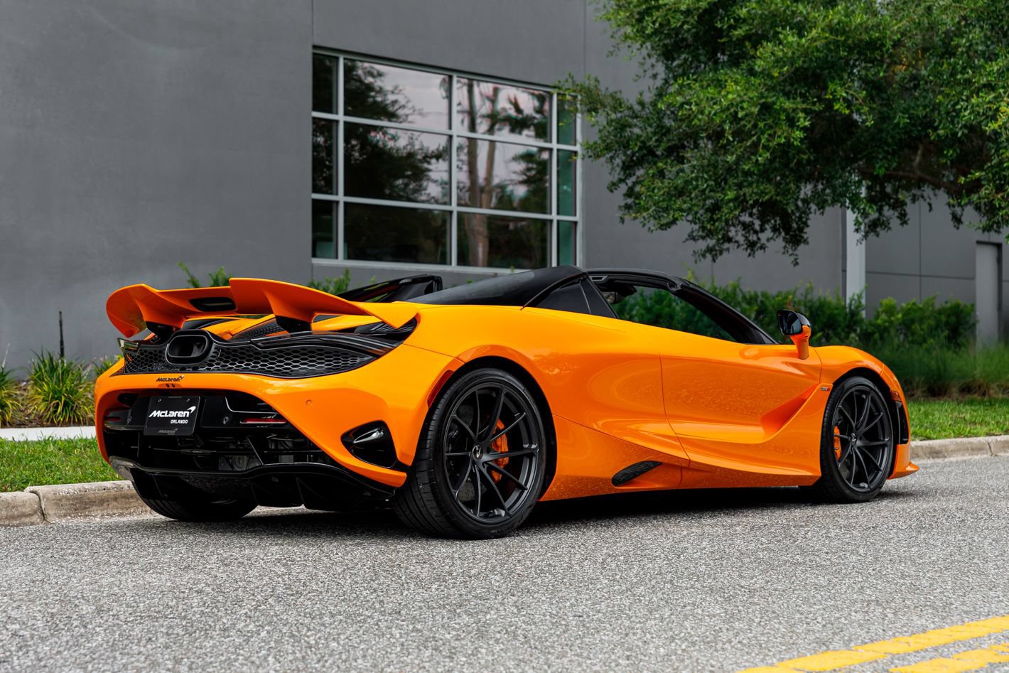 New 2027 McLaren 750S Spider photo 9
