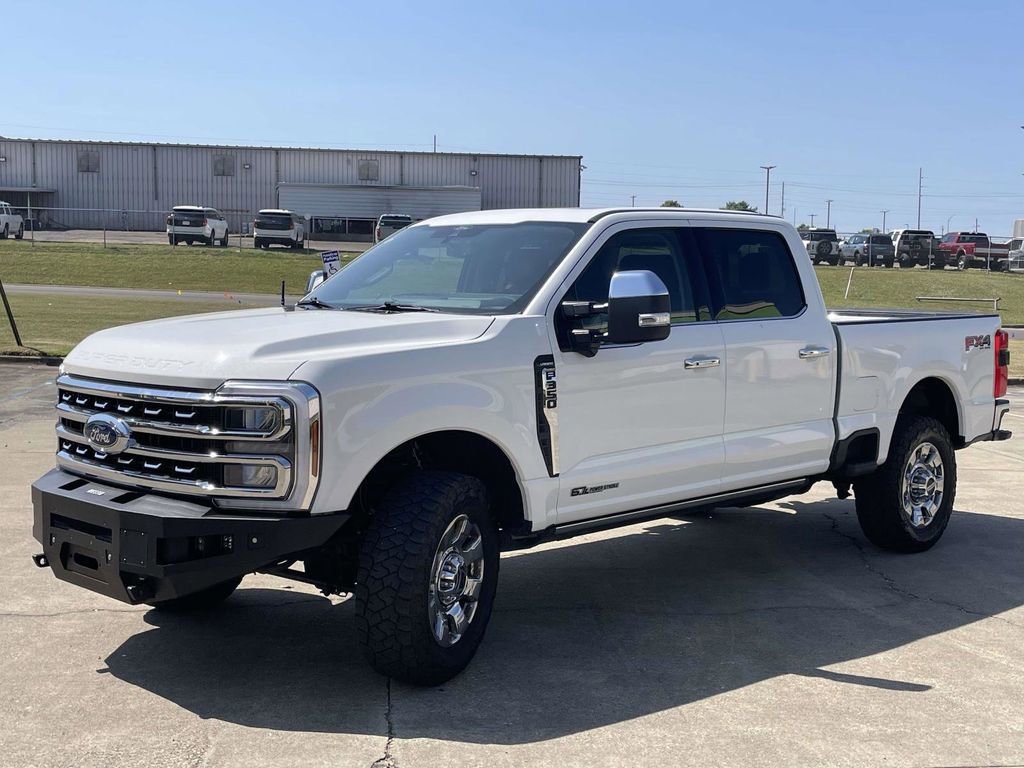 2025 Ford F350 Lariat