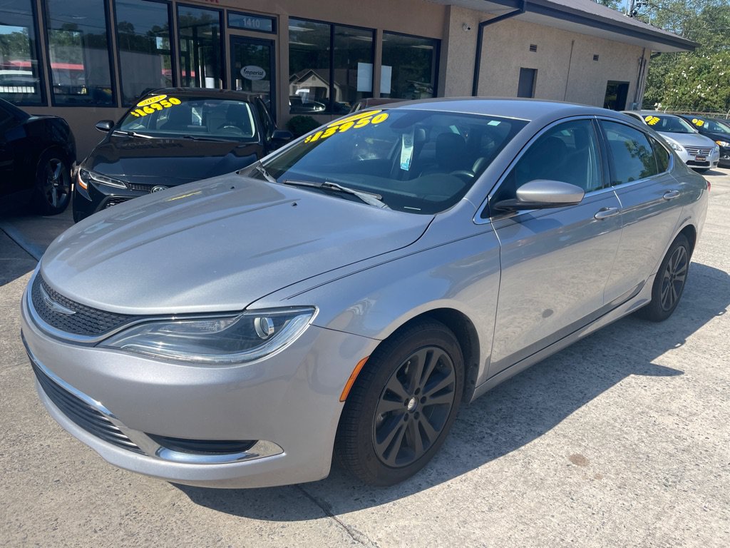 Used 2017 Chrysler 200 for Sale Near Me - Autotrader