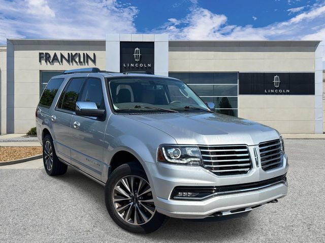 Used 2017 Lincoln Navigator Select