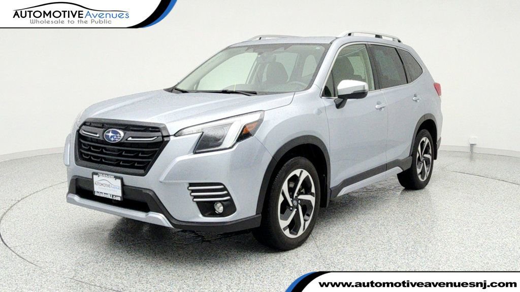 2023 Subaru Forester Touring
