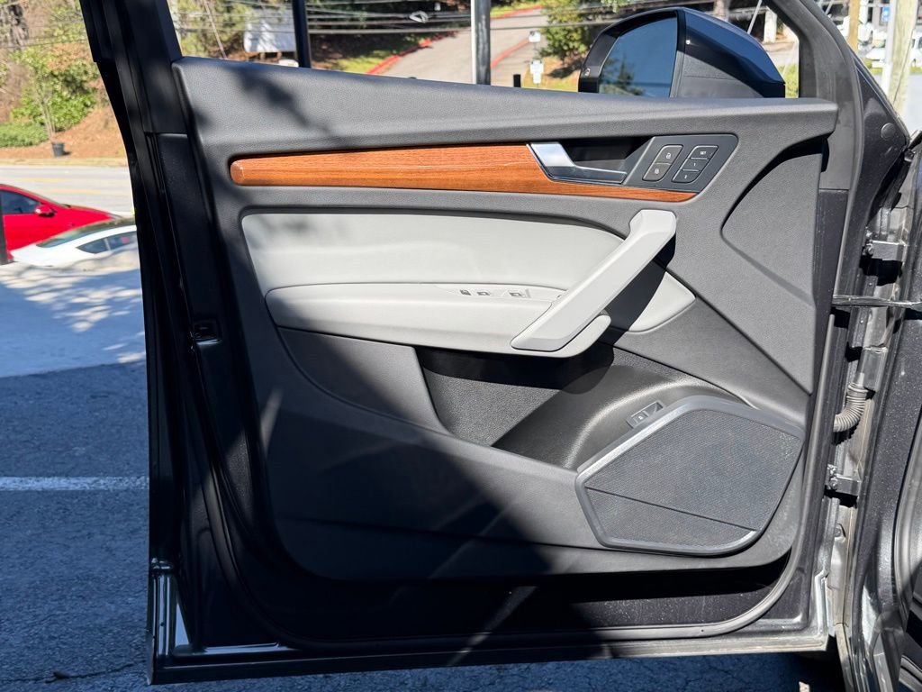 2022 Audi Q5 2.0T Premium