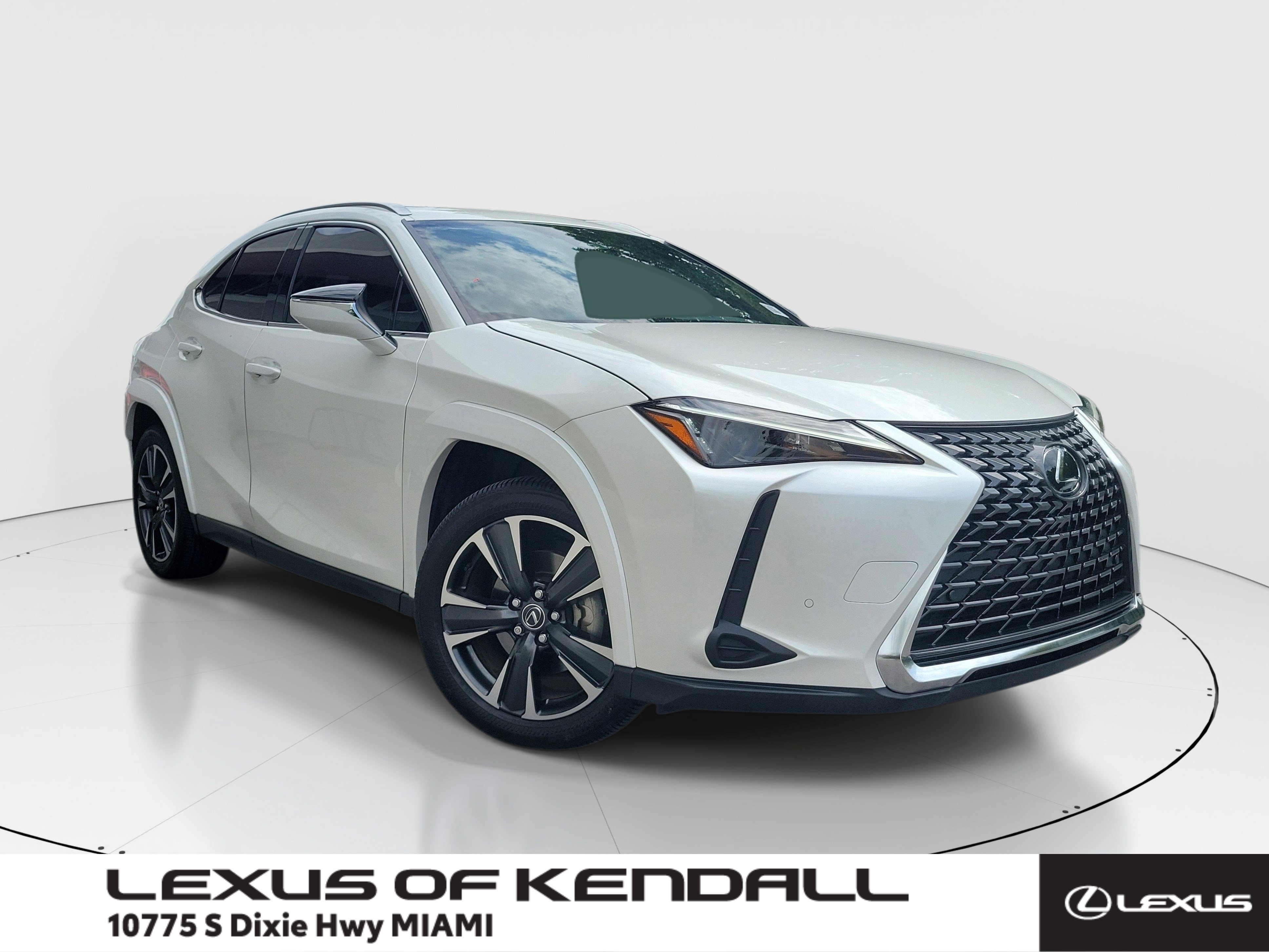 Used 2025 Lexus UX 300h FWD w/ Accessory Package (Z2)