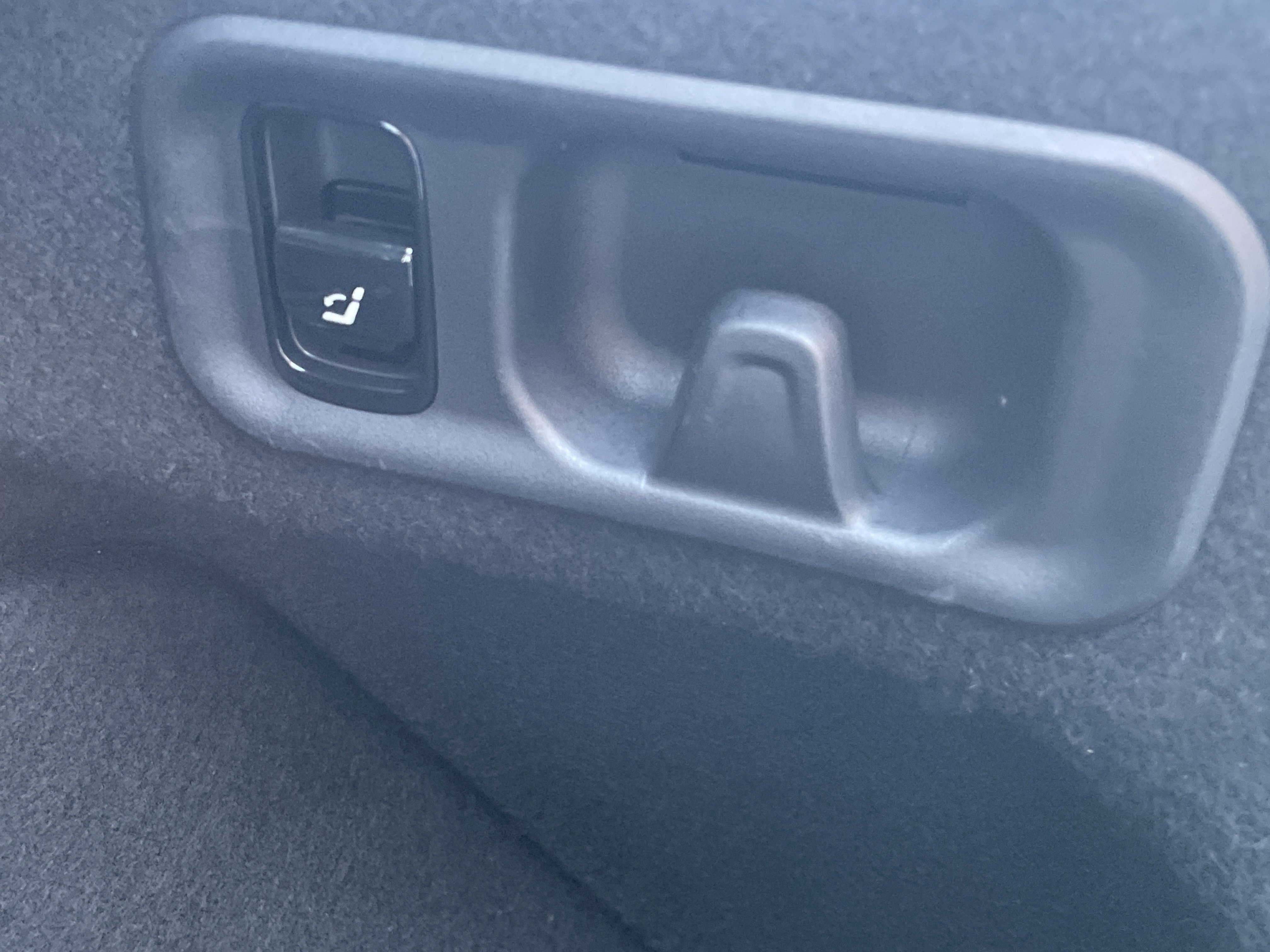 2025 Mercedes-Benz E 350 4MATIC Sedan