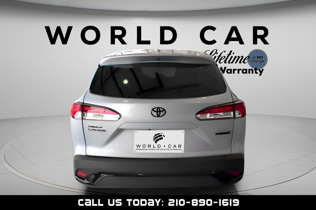 2024 Toyota Corolla Cross AWD Hybrid