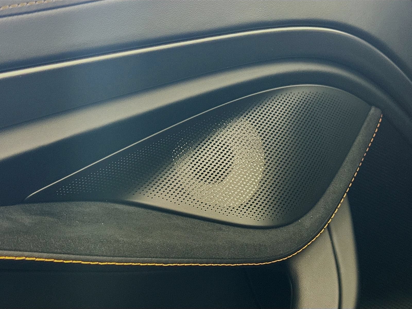 Used 2026 McLaren 750S Spider photo 17