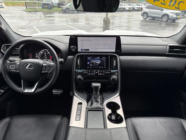 2024 Lexus LX 600 F Sport