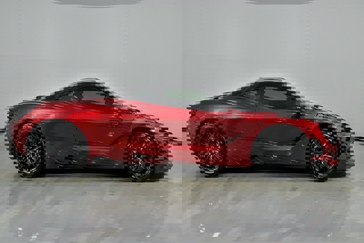 Used 2018 McLaren 720S photo 17