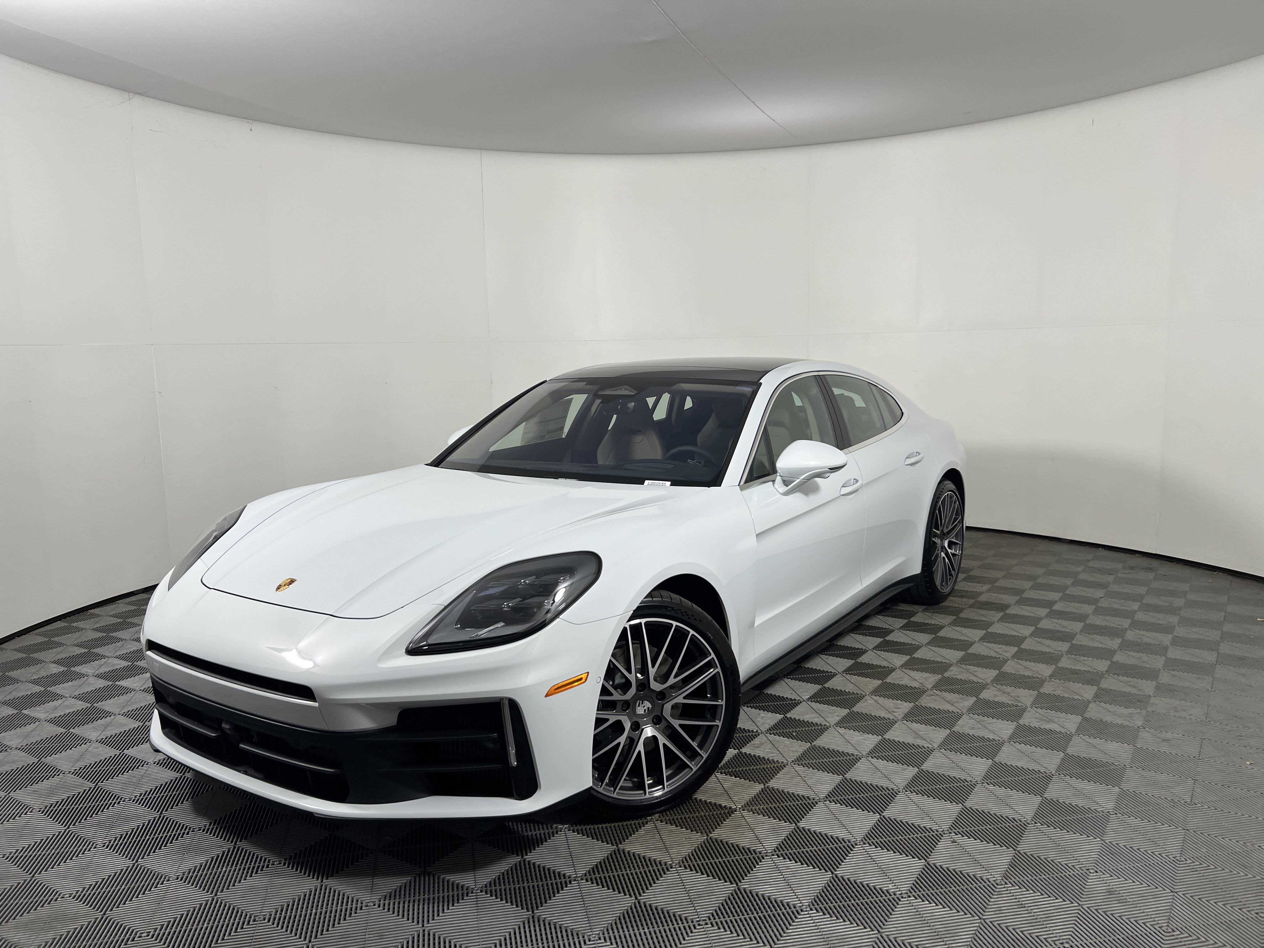 New 2026 Porsche Panamera 4