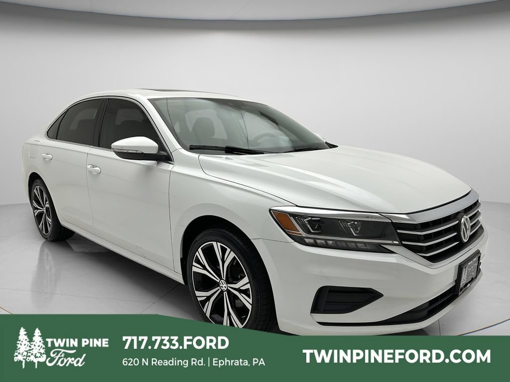 Used 2022 Volkswagen Passat 2.0T SE