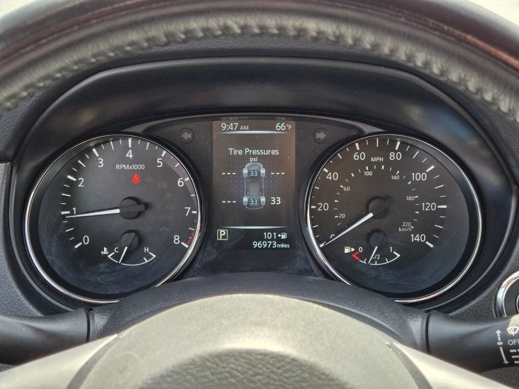 2017 Nissan Rogue SV