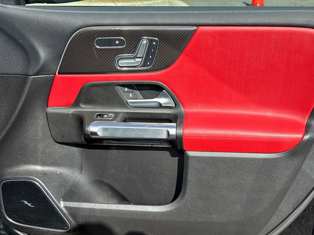 2021 Mercedes-Benz GLB 35 AMG 4MATIC