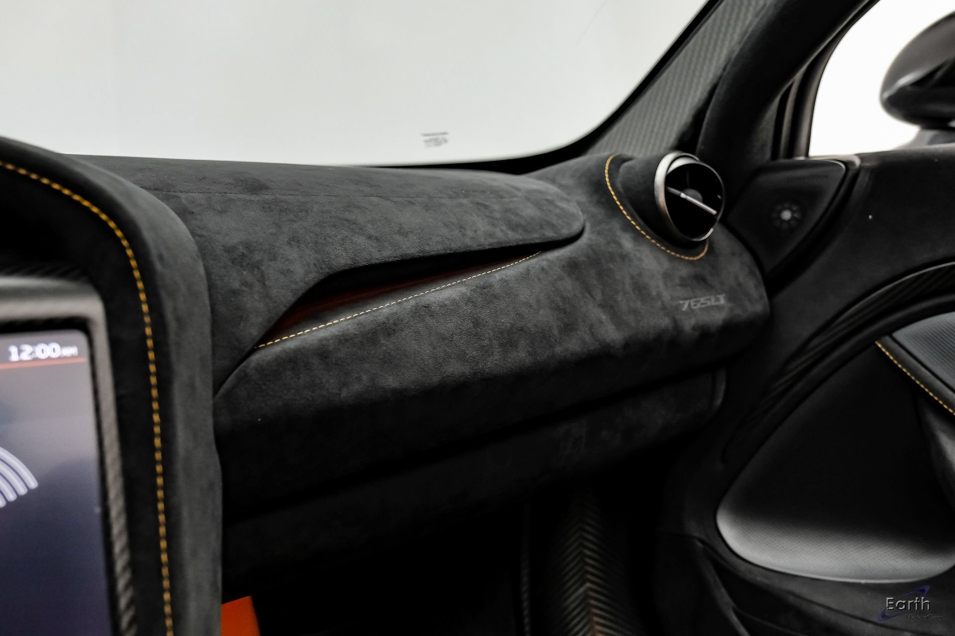 Used 2022 McLaren 765LT photo 92