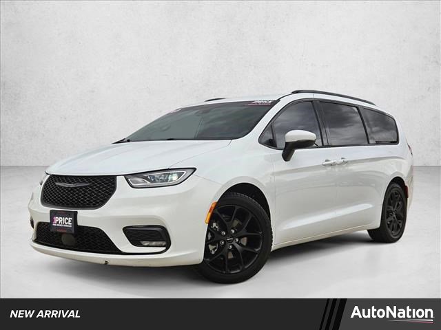 Used 2023 Chrysler Pacifica Touring-L w/ S Appearance Package