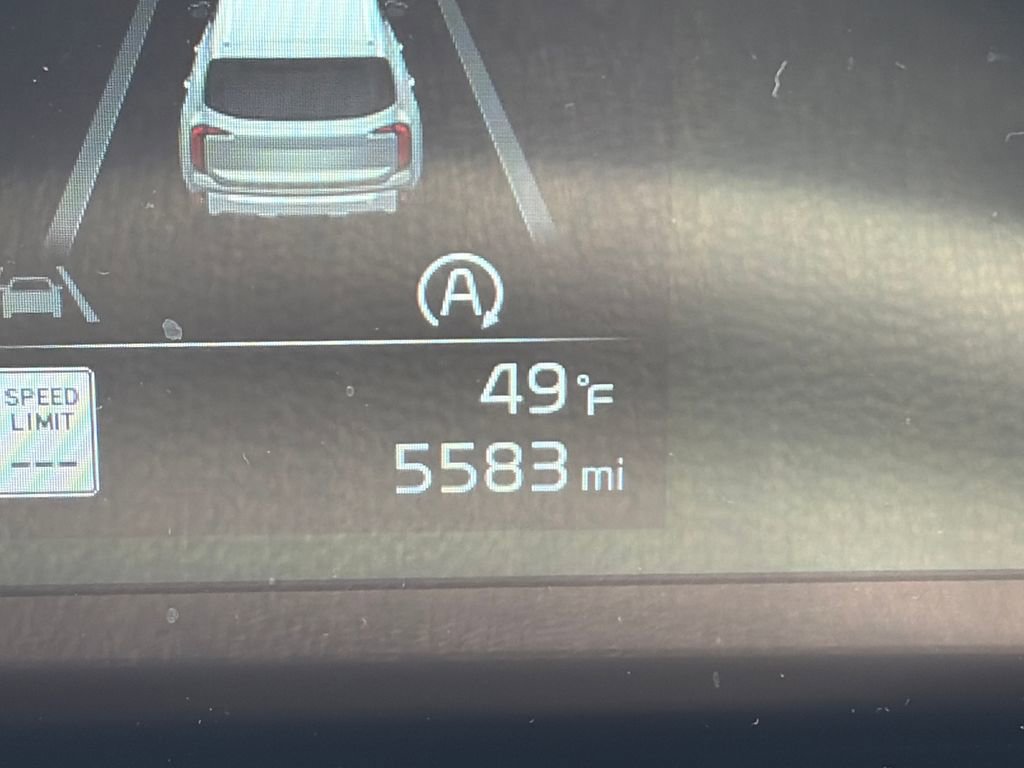 2025 Kia Telluride LX