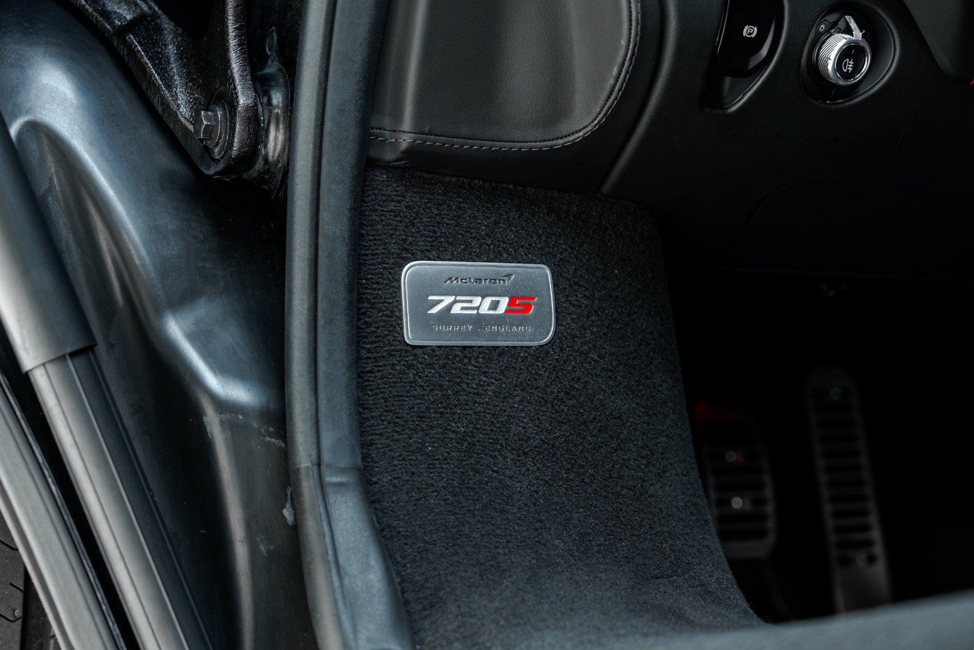 Used 2021 McLaren 720S Performance photo 35